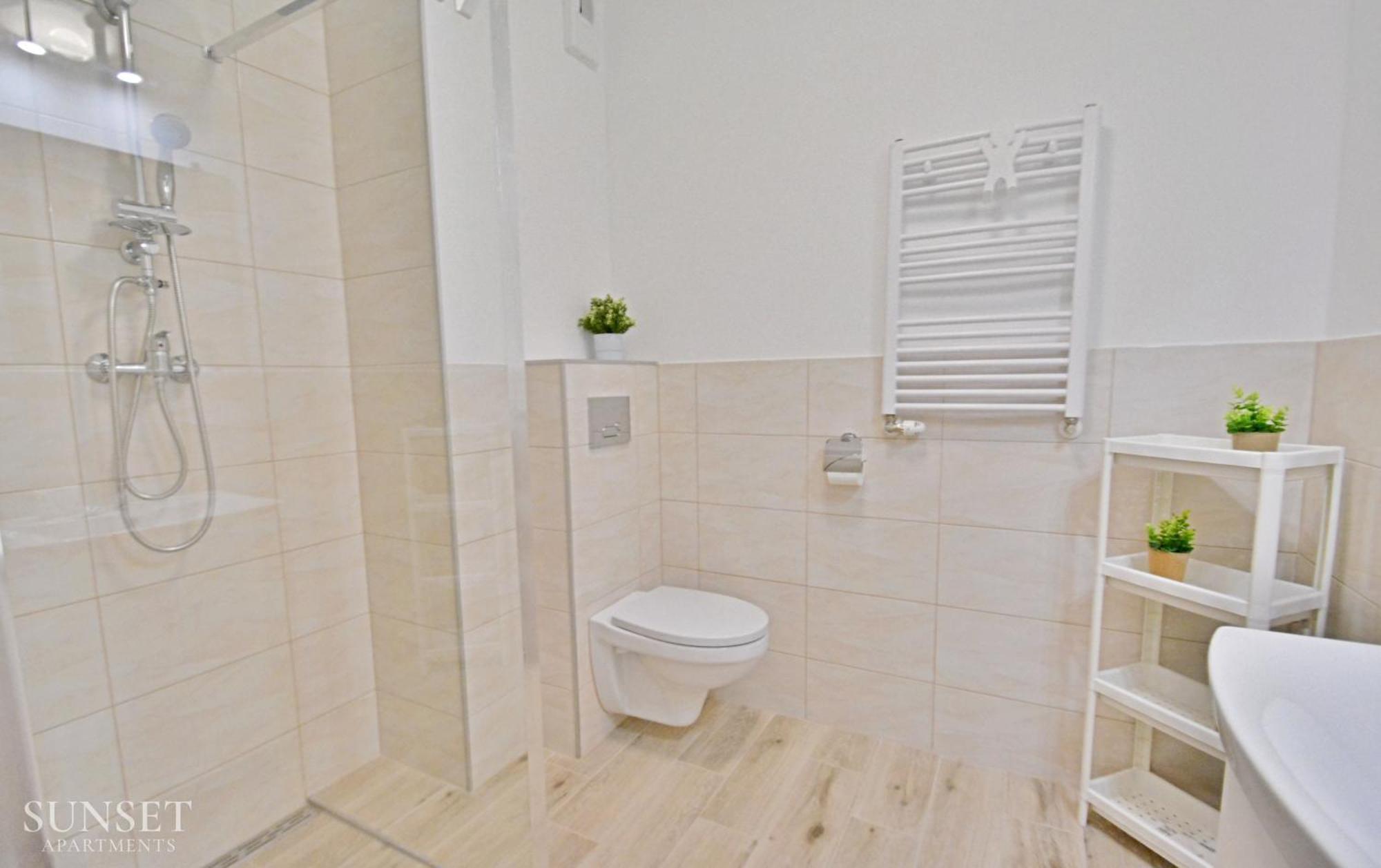 Sunset Apartments - Plac Slowianski 10 Swinoujscie Kültér fotó